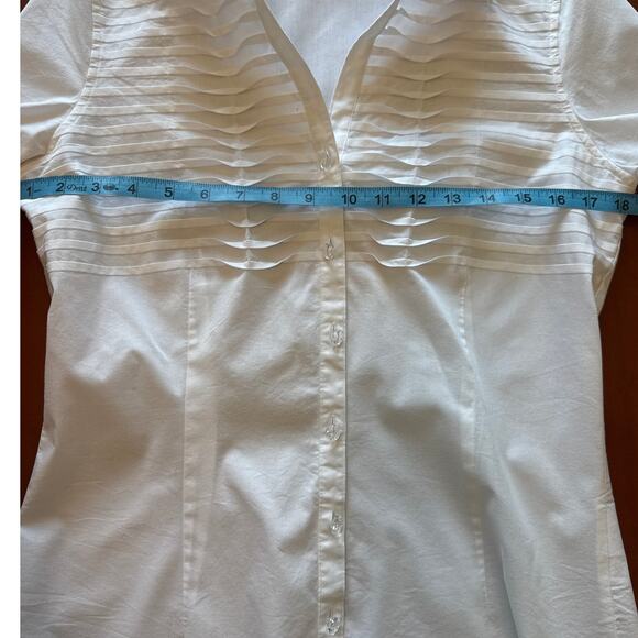 Brooks Brothers 346 White Pleated Blouse Sz 8 Made in USA Stretch - Picture 3 of 7